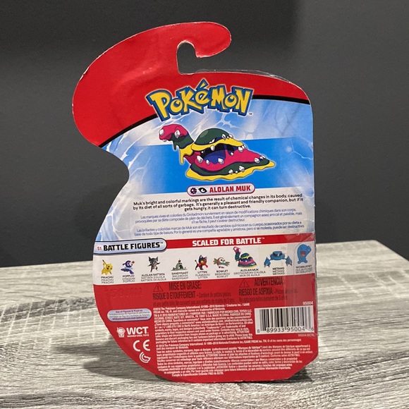Pokémon | Battle Figures Season 1: Alolan Muk - Collectable Figure - Picture 2 of 6